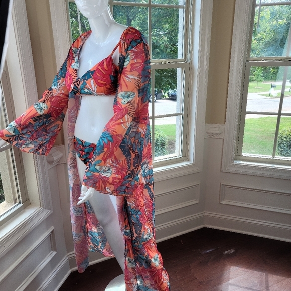 Urban Look Fiesta bikini‎ & matching cover up - Picture 8 of 9